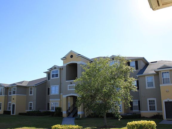 3rd image of 5962 Star Rush Dr #206