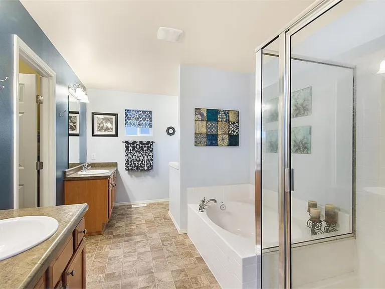 Primary bath