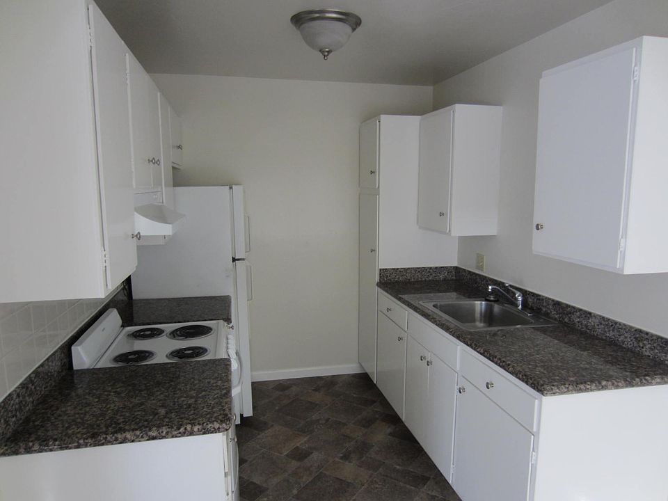 1st image of 410 Redwood Ave #7