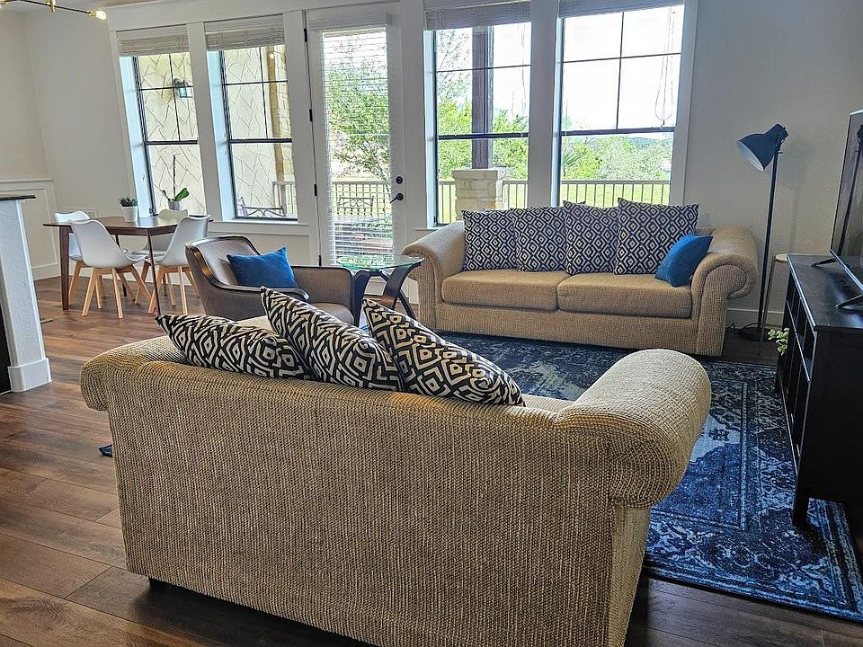 Hollows Condominiums Apartment Rentals Leander, TX Zillow