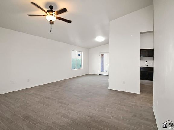 3rd image of 4683 E Ortega St