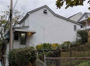 239 Sycamore St, Tamaqua, PA 18252