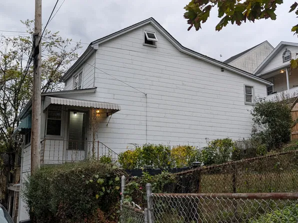 239 Sycamore St, Tamaqua, PA 18252