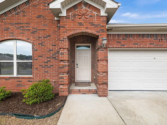 5th image of 17 Stonehenge Dr