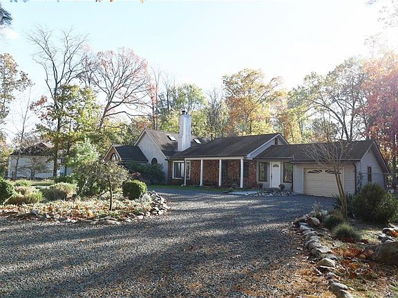 2nd image of 73 Hillside Ave