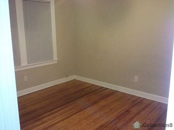 5th image of 4131 22nd Ave S