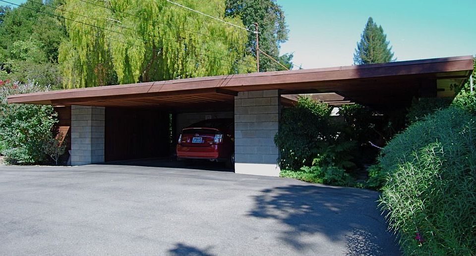 house front showing garage and entry