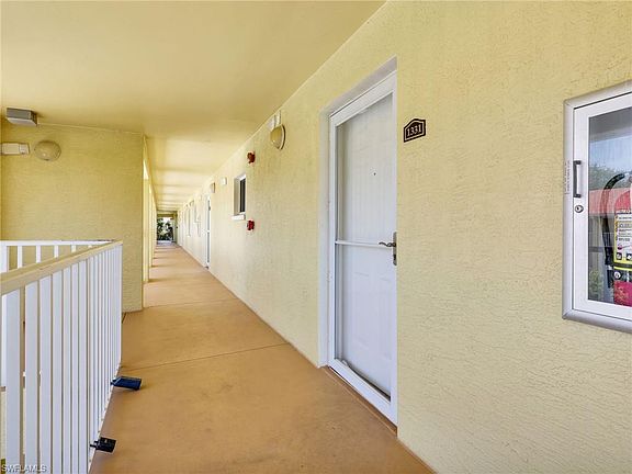 4th image of 8284 Key Royal CIR #1331