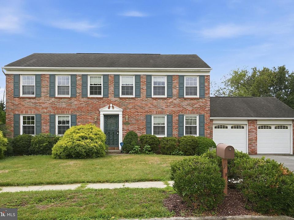 1st image of 12717 Northcliff Rd