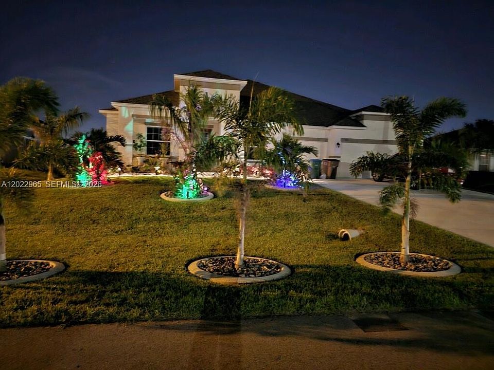 1st image of 225 SW 31st Pl