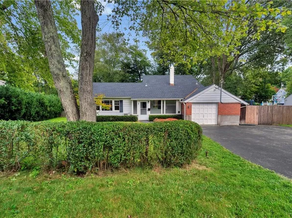 7 Clinton Avenue, Cortlandt Manor, NY 10567