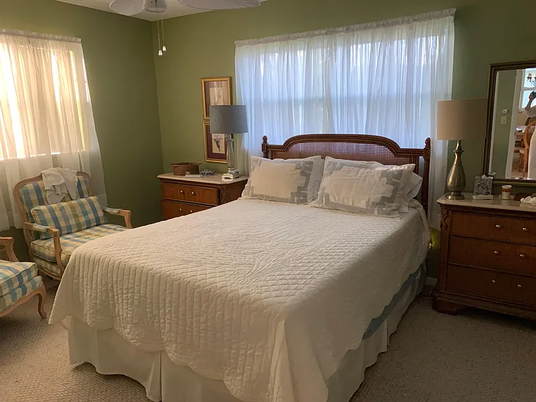 455 Bluebird Ln — Photo 5