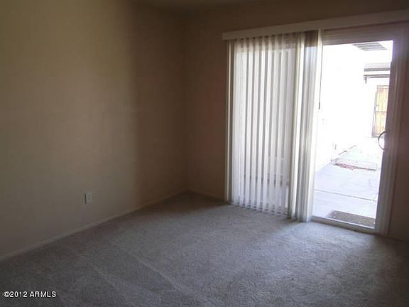 7521 W Palmaire-Dining-Patio Door