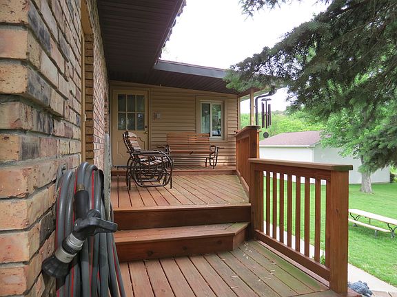 Deck off Upper Sun Rm