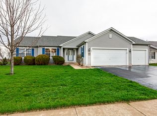 167 Heatherfield Ln, Dekalb, IL 60115