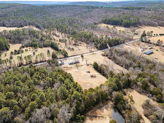 5th image of 4185 Banner Mountain Rd