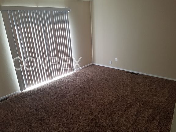 3rd image of 10858 Sprucehill Dr
