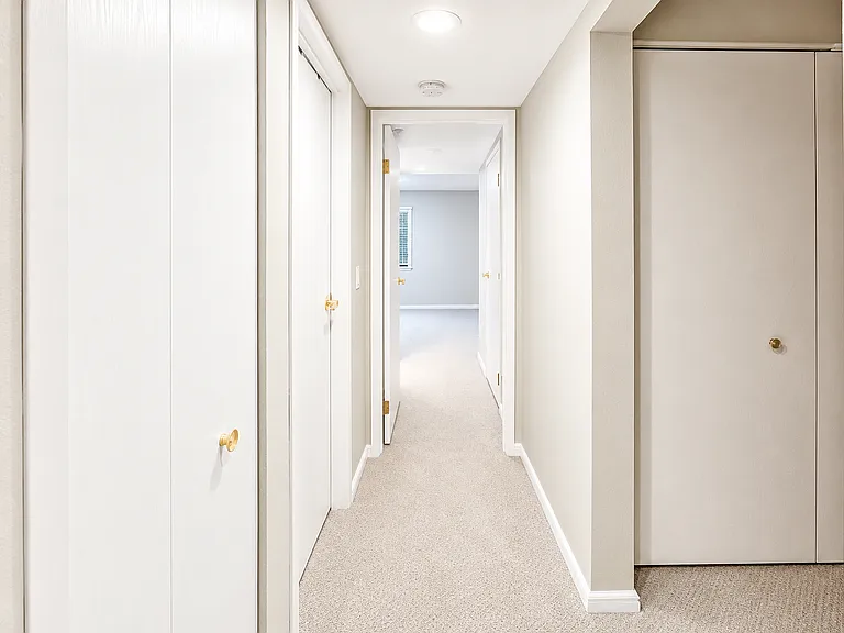 1520 N River West Ct #2B — Photo 4