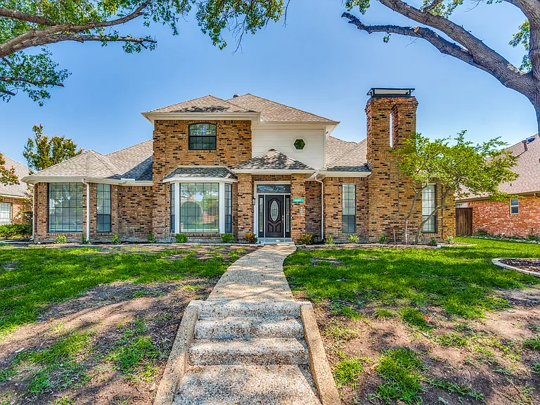 5308 Brougham Ln — Photo 1