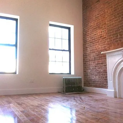 Rented by Nooklyn NYC LLC | media 41