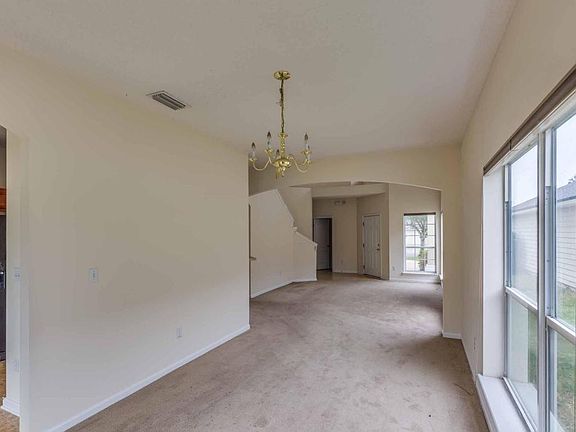 3rd image of 4042 Pebble Brooke Cir