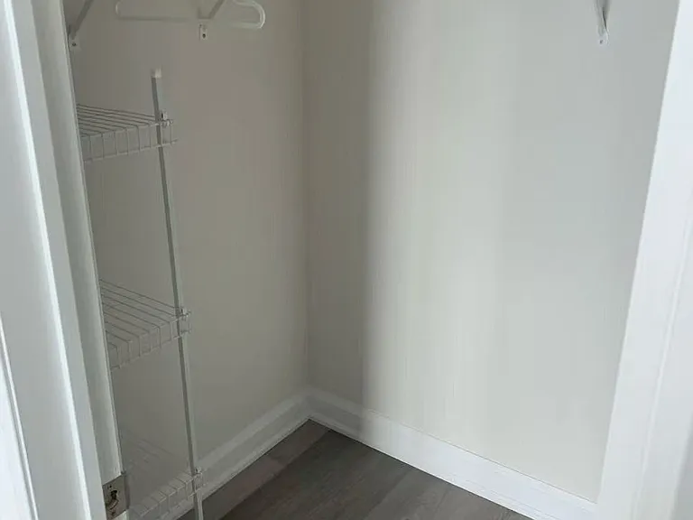 15 Greenview Ave #1111 — Photo 16