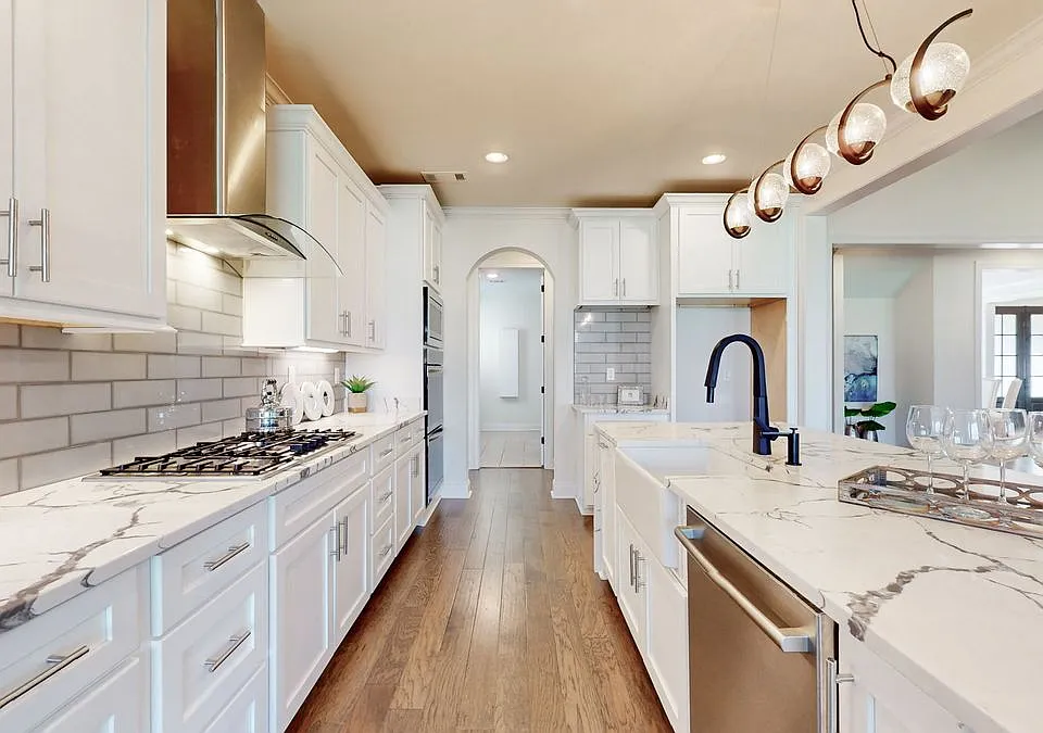 4762 Magnolia Park Cir W