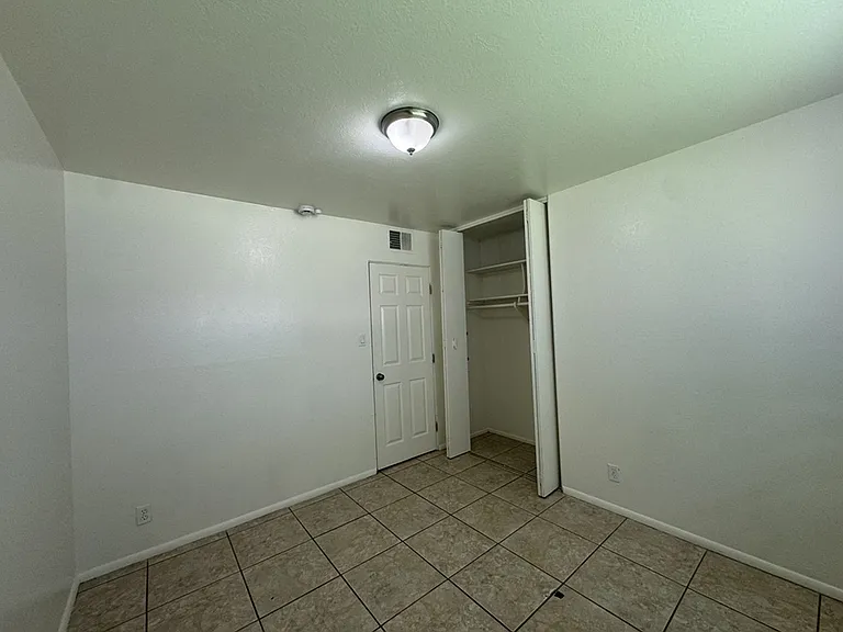 801 Norman Ave — Photo 11