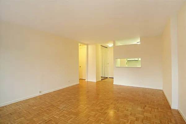 Rented by Corcoran | media 25