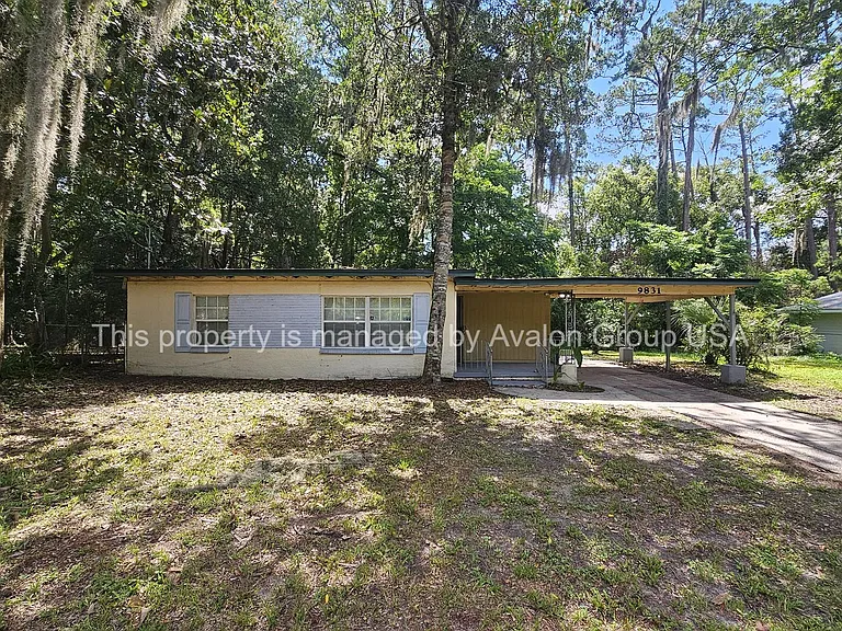 9831 Ridge Blvd — Photo 1