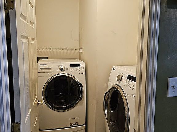 1st floor laundry