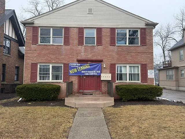 1219 S State St - The Big House — Photo 2