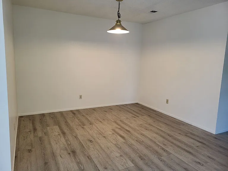818 E Tabor Ave — Photo 4