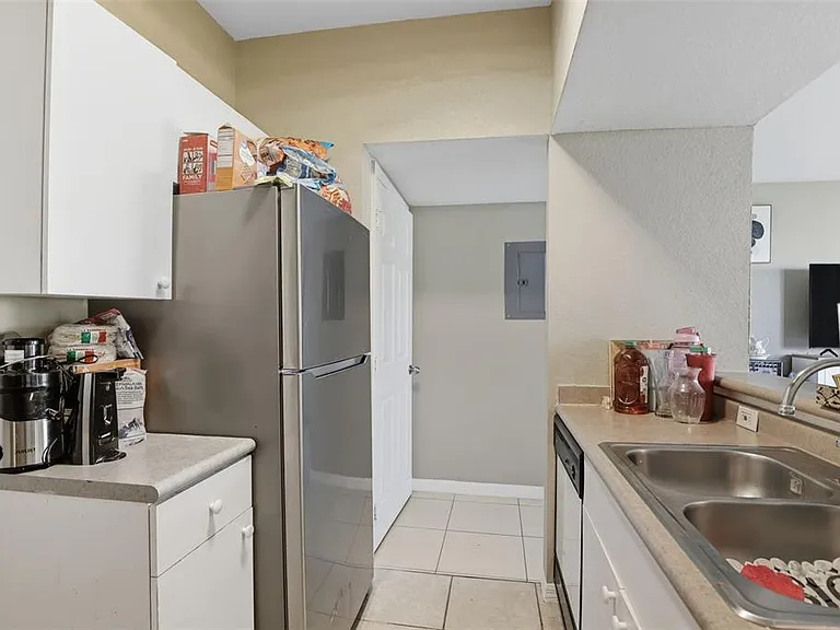 5132 City St #317 — Photo 6