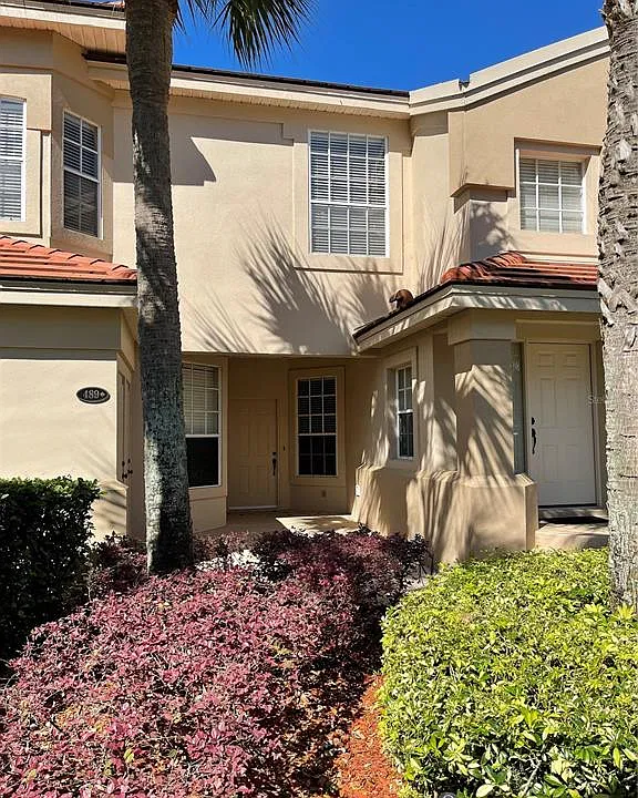 489 Enclave Pl #31