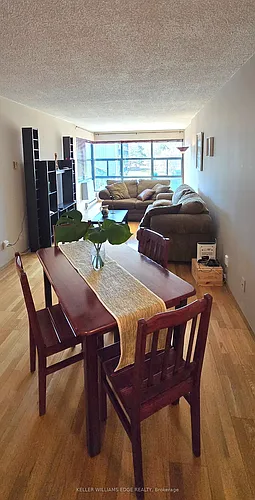 175 Hunter St E #404 Photo 1