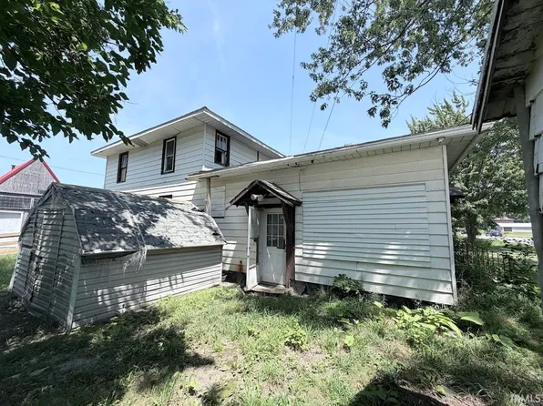 1176 E Summitt St, Brimfield, IN 46794