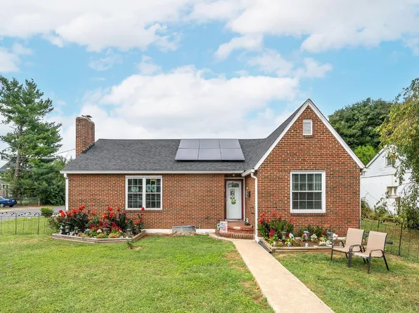 2804 Bradley St NE, Roanoke, VA 24012