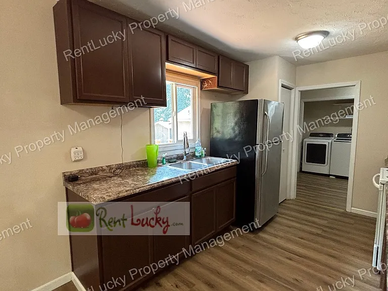 14624 161st Ave SE — Photo 9