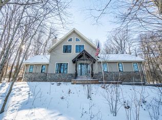 4593 Beaver Dam Rd, West Bend, WI 53090