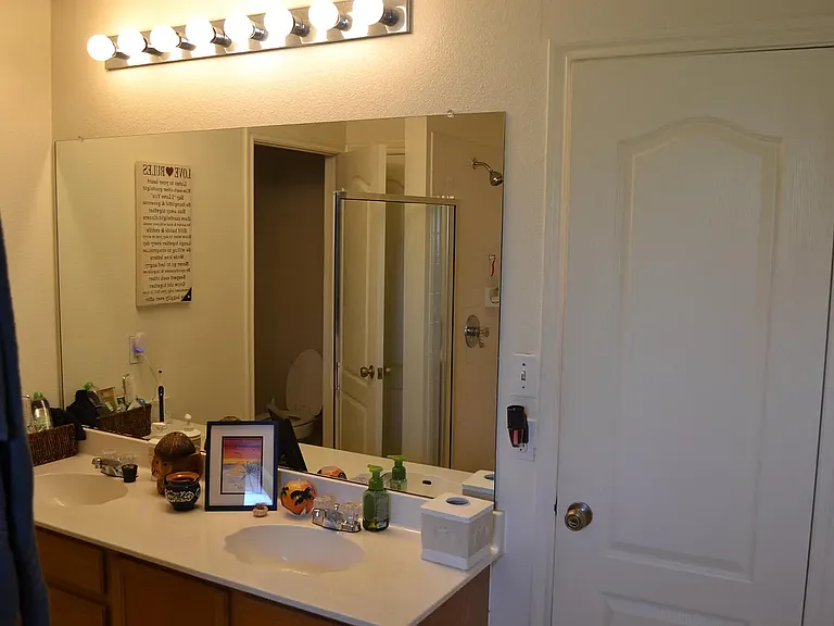 1208 Bradbury Ln — Photo 34