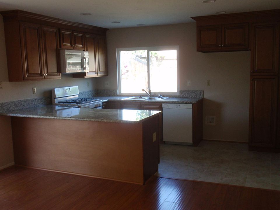1st image of 6857 Dakota Ave