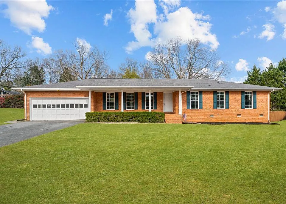 129 Lisa Ln