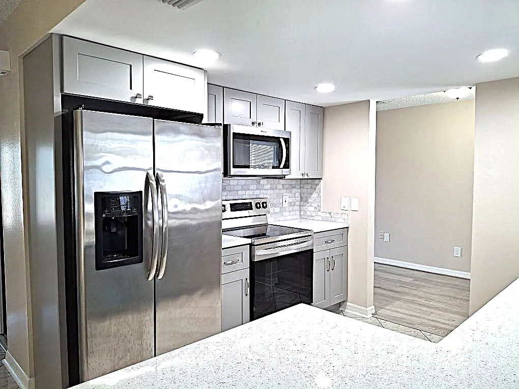 3 bed, 1863 sqft, $3,700 — Photo 4