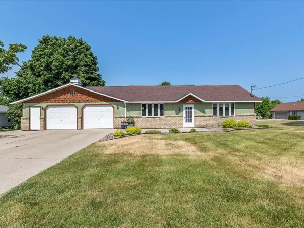 1033 North Watertown AVENUE, Jefferson, WI 53549