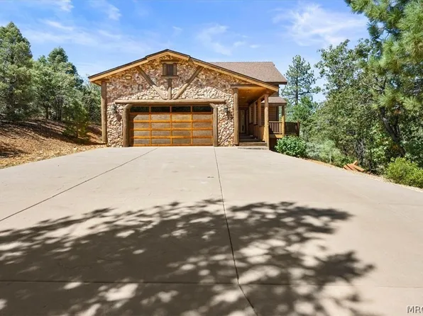 1147 Alameda Rd, Big Bear City, CA 92314