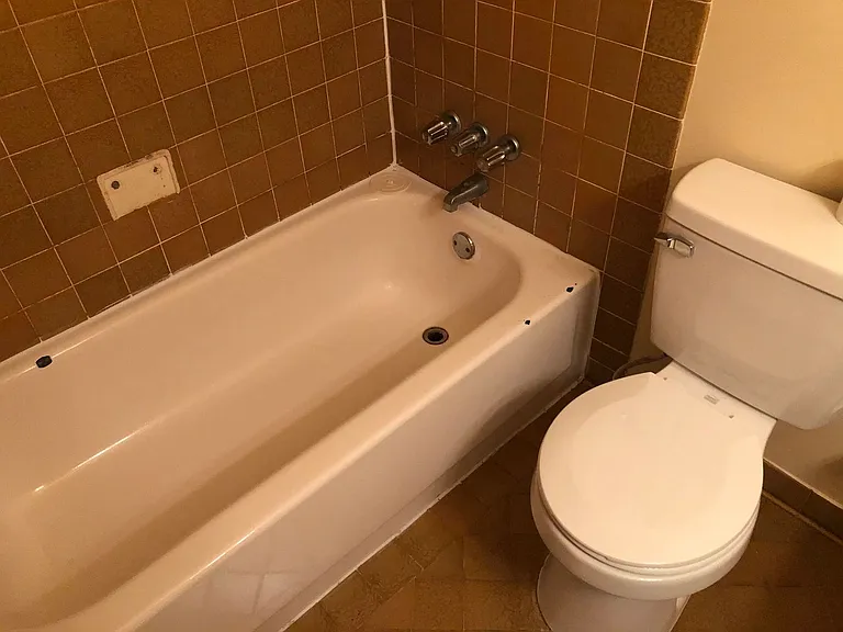 1915 SW 42nd Ave — Photo 21