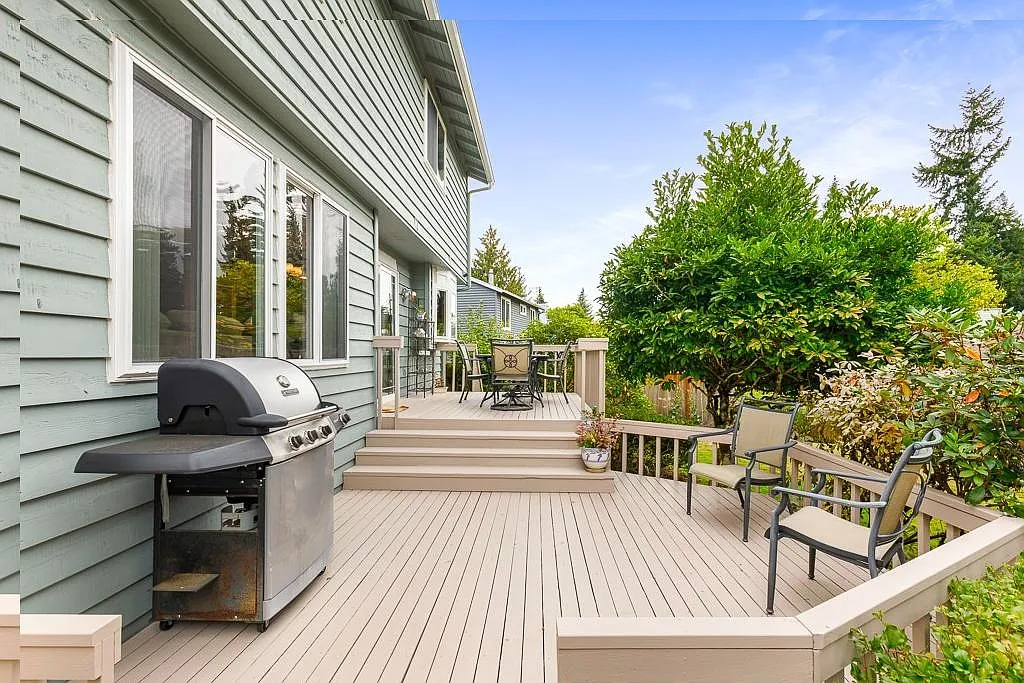 4 bed, 2110 sqft, $4,000 — Photo 3
