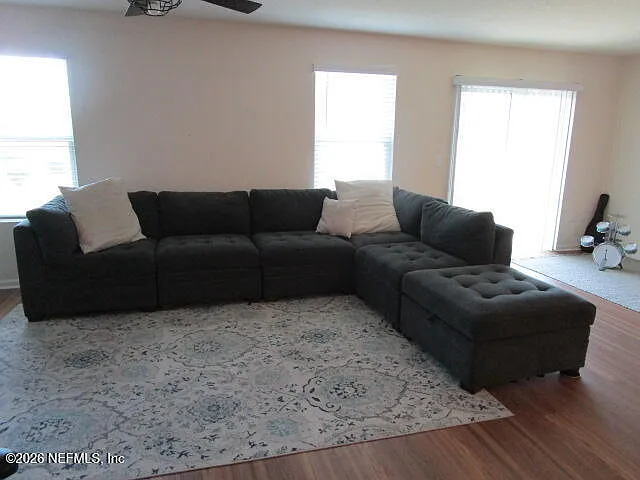 9056 Tahoe Ln — Photo 5