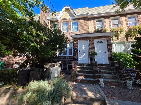 32-12 Baywater Ct, Far Rockaway, NY 11691